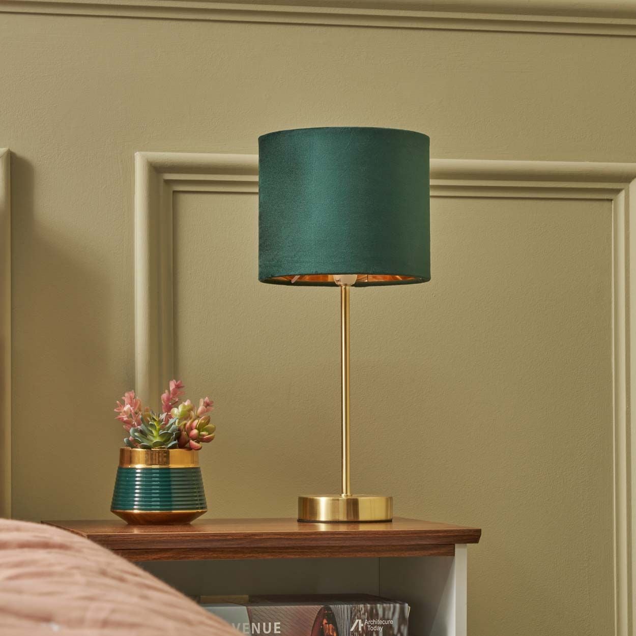 Ersham Velvet Table Lamp Green