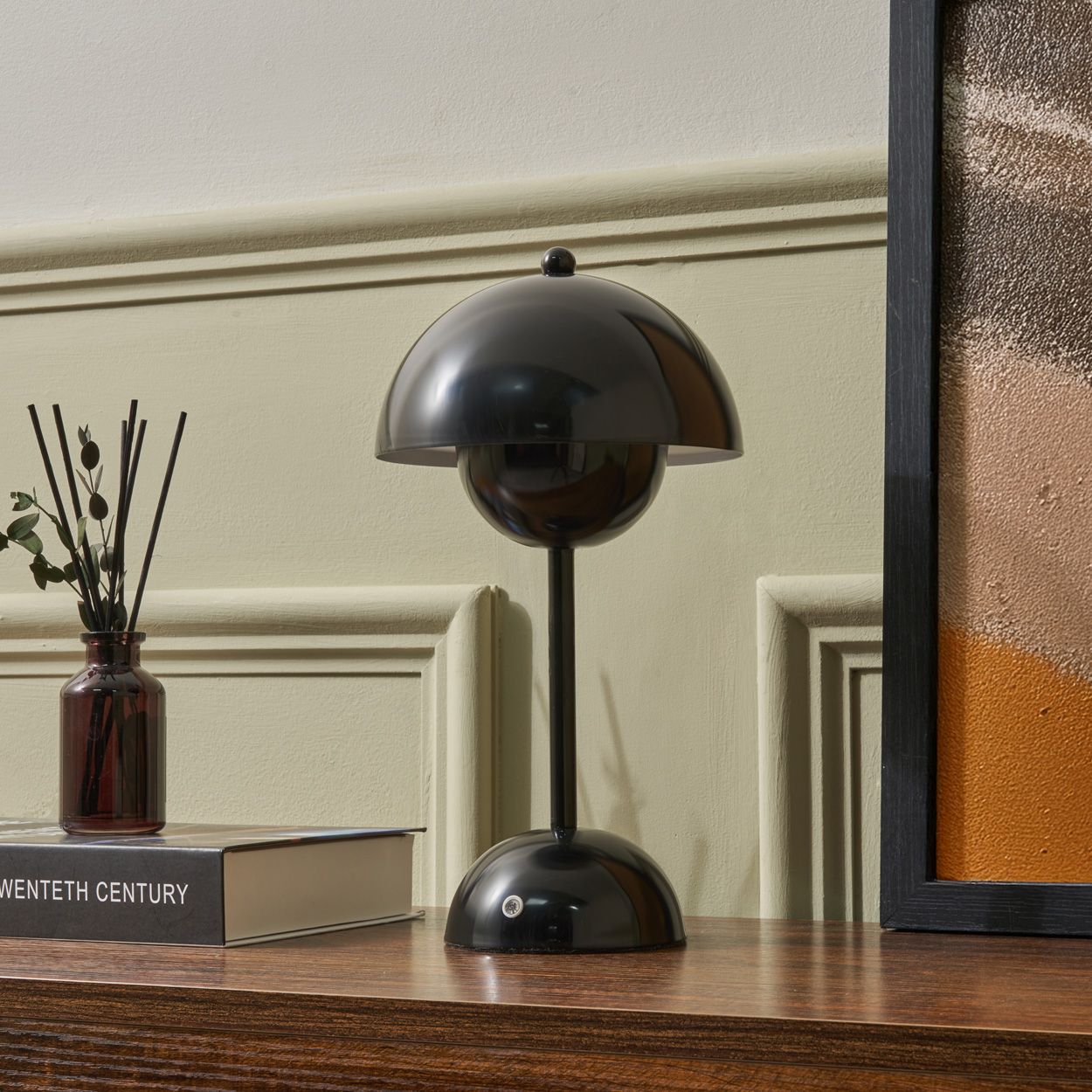 Emsford Rechargeable Table Lamp Black