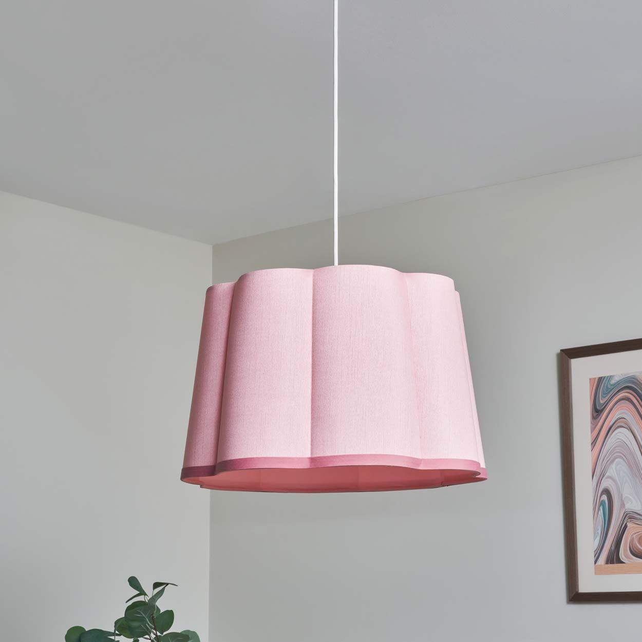 Langley Scalloped Shade Dusty Pink