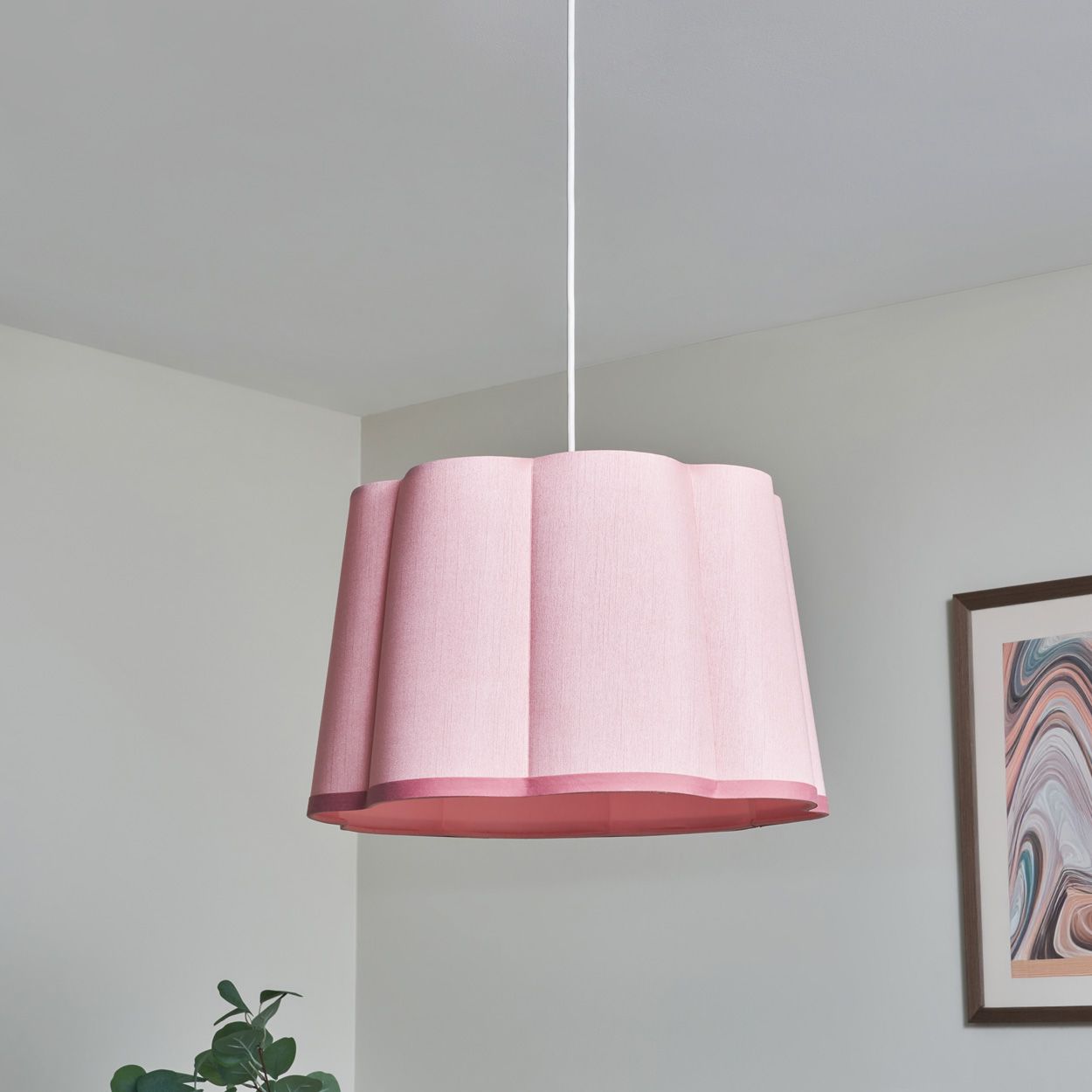 Langley Scalloped Shade Dusty Pink