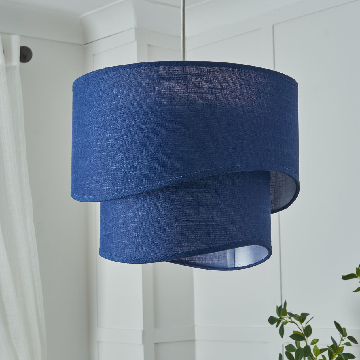 Holmes Wavey 2 Tier Shade Navy