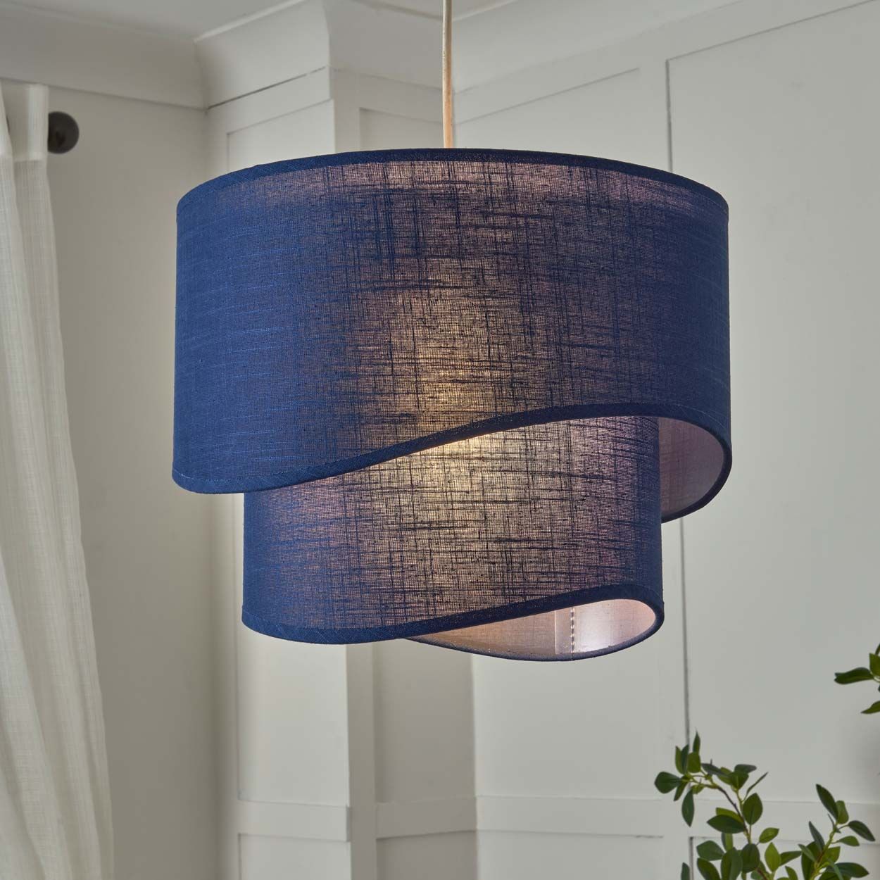 Holmes Wavey 2 Tier Shade Navy