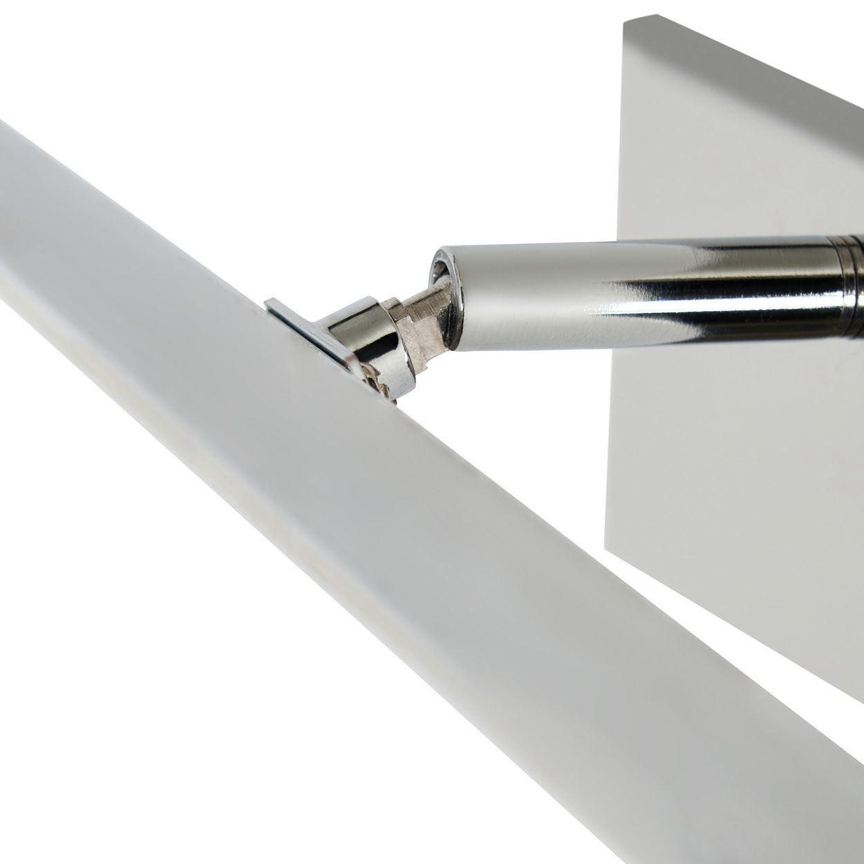 Belton Usb-C Rechargeable Picture Light Chrome