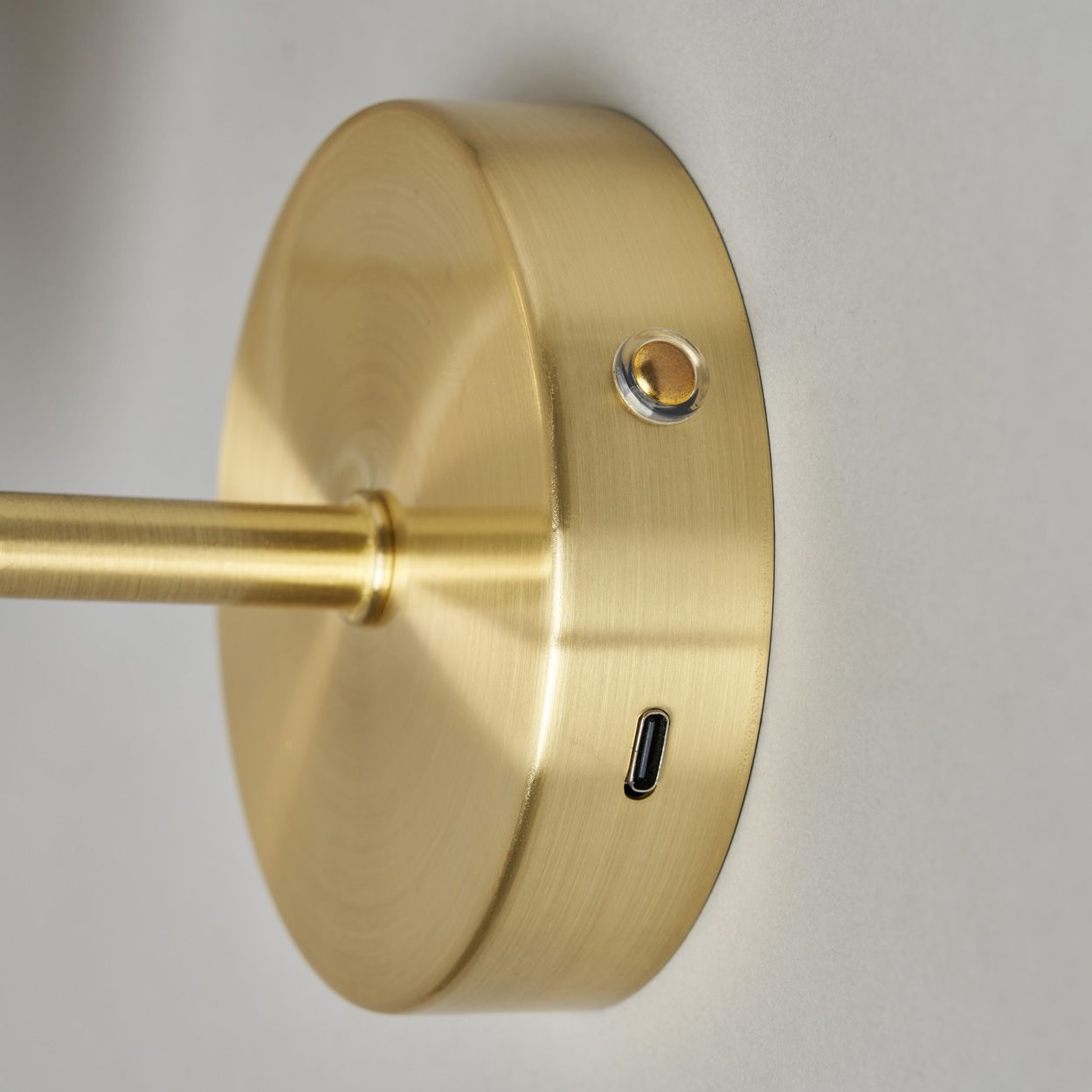 Austell Usb-C Rechargeable Shaded Wall Light Brass