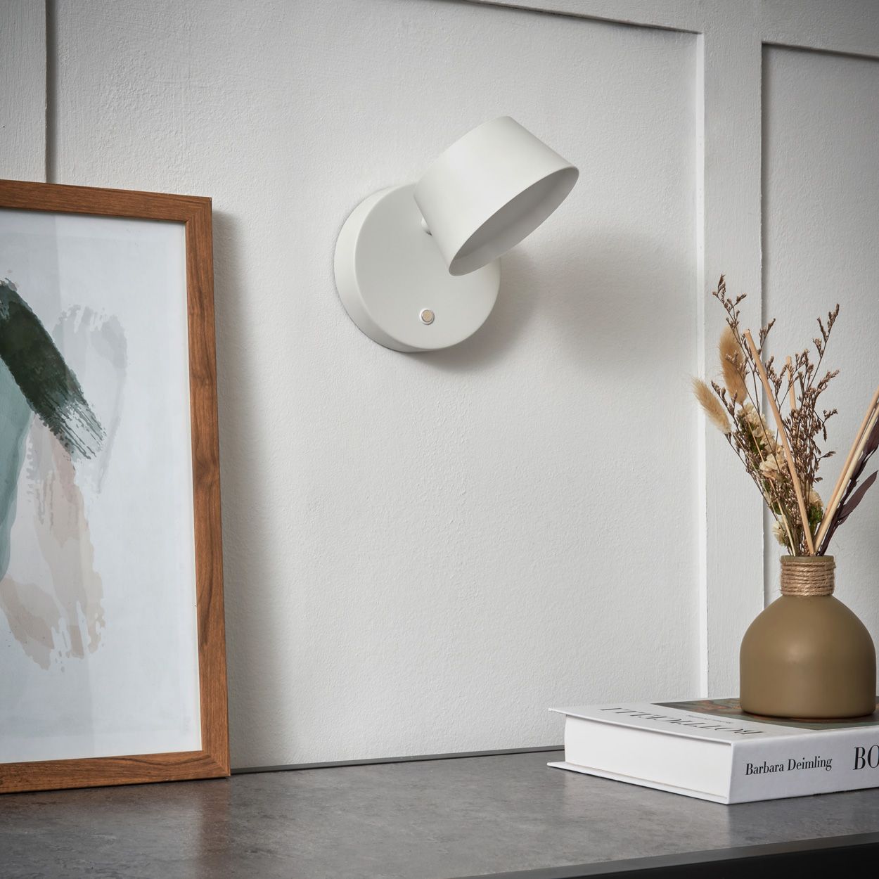 Austin Led 1.5W Cct Rechargeable Wall Light White