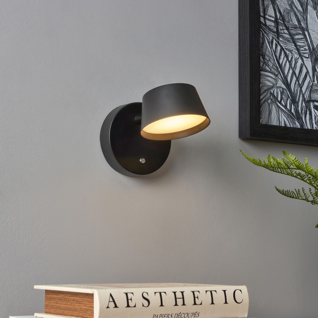Austin Led 1.5W Cct Rechargeable Wall Light Black