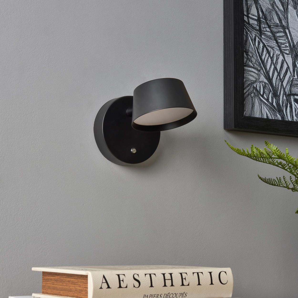 Austin Led 1.5W Cct Rechargeable Wall Light Black