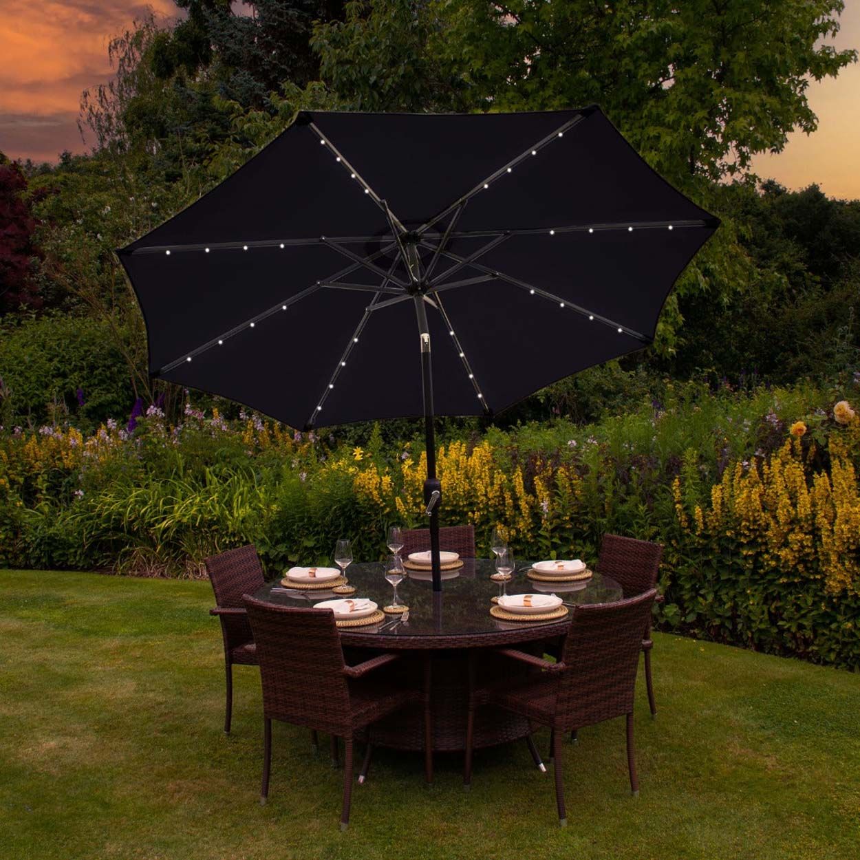 Parasol Black 2.7m LED Tilt