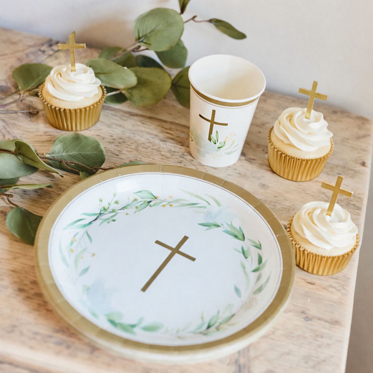 Communion Plate Gold 22cm 10pcs