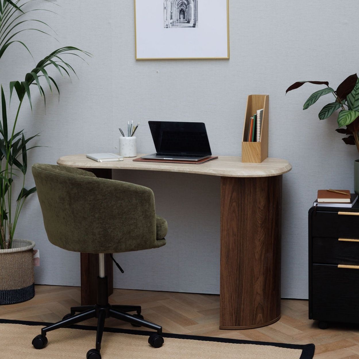 Premium Desk Walnut