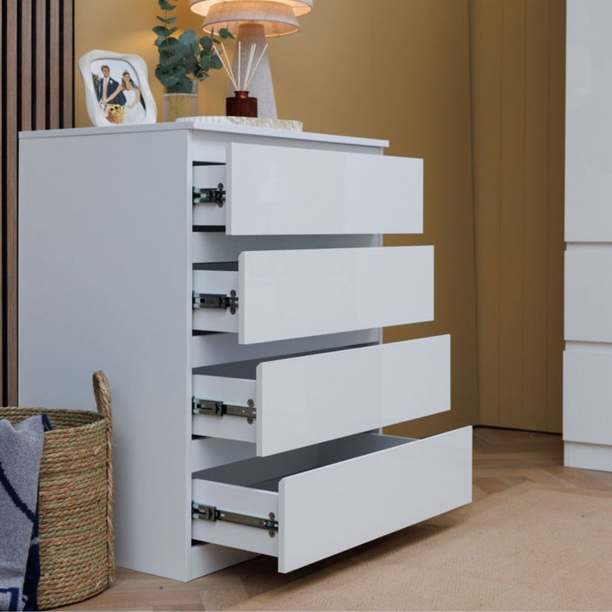 Alora 4 Drawer Chest