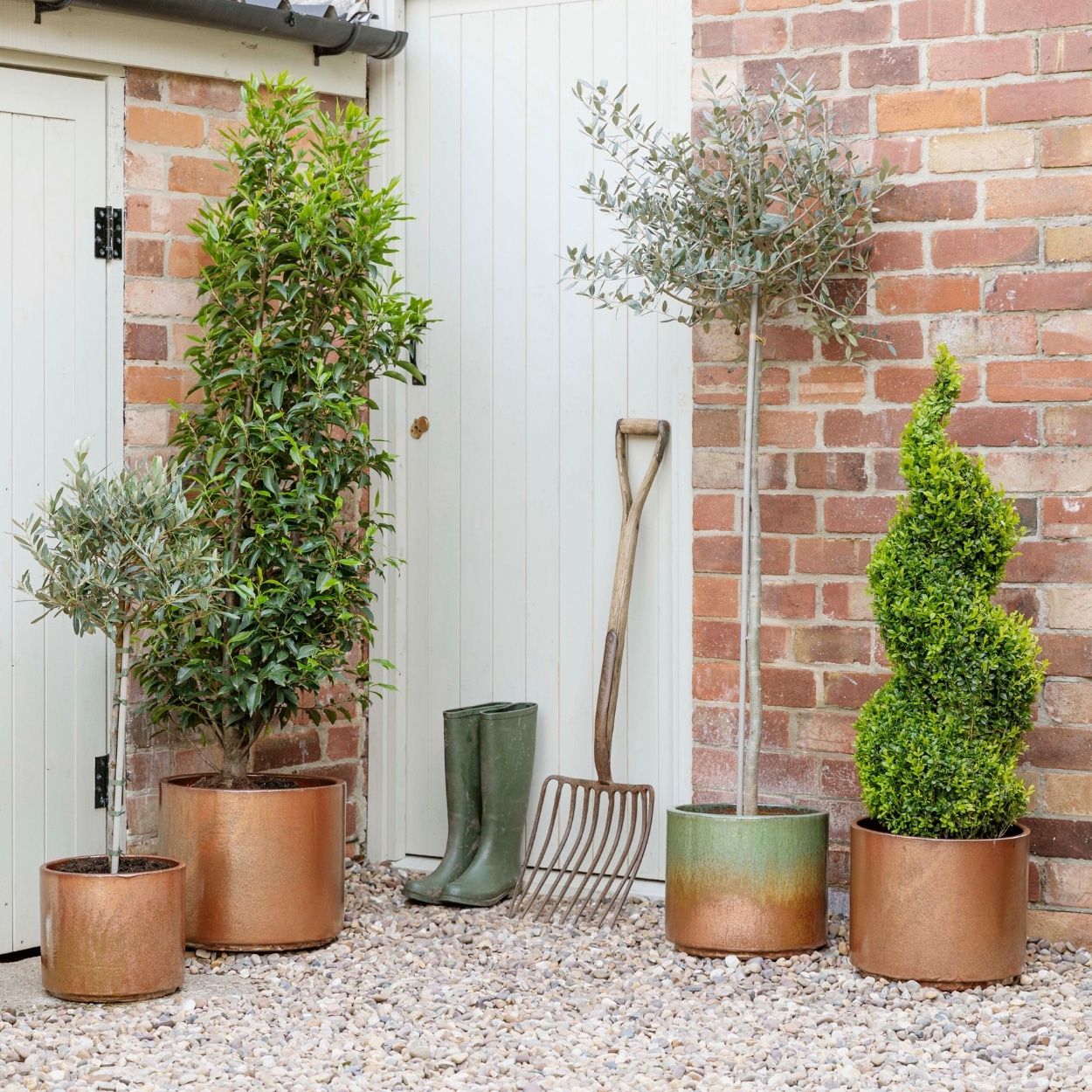 Outdoor Hazelton Forest Copper Planter H32 D37