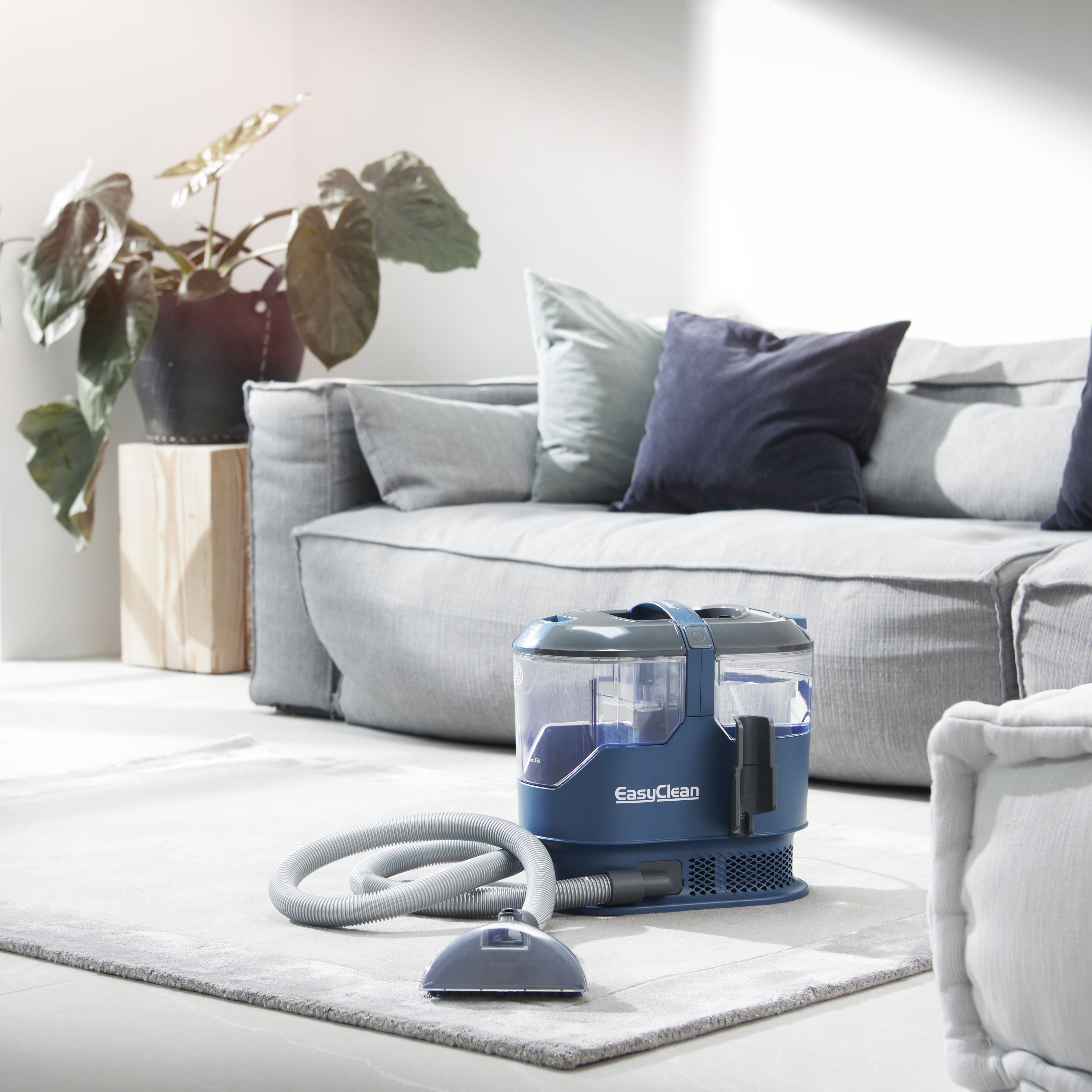 Vacmaster EasyClean Rapid Carpet Spot Cleaner