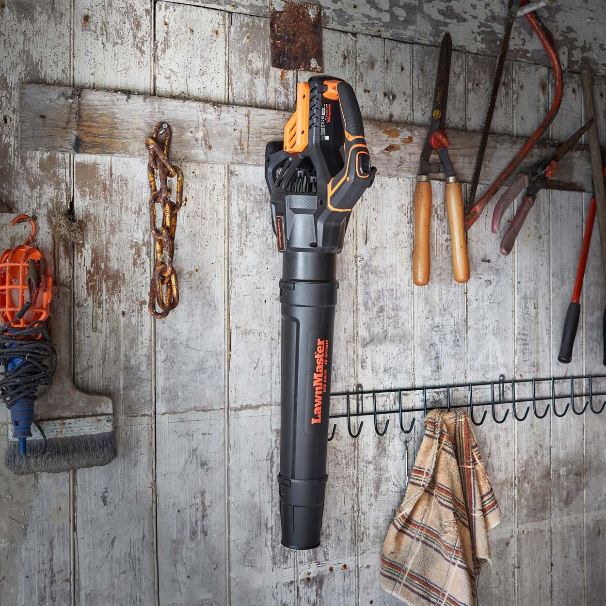 LawnMaster 24V Cordless Axial Leaf Blower