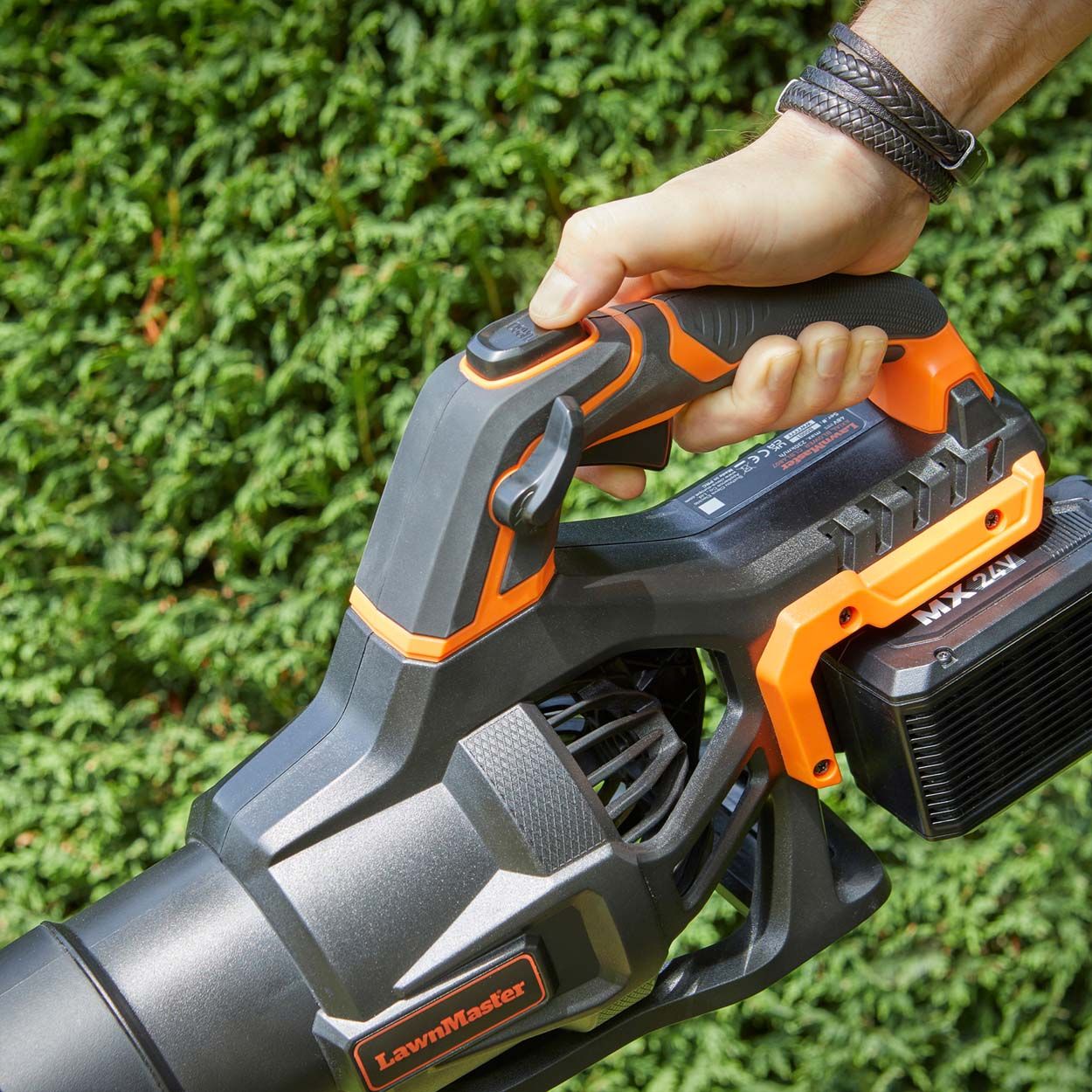 LawnMaster 48V Cordless Axial Leaf Blower