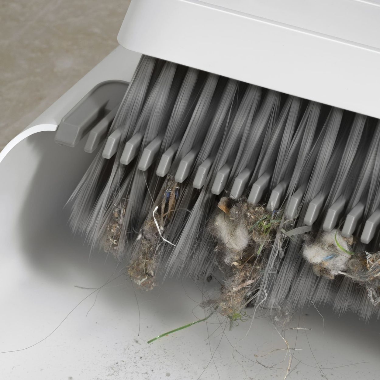 Rene One Sweep Dustpan