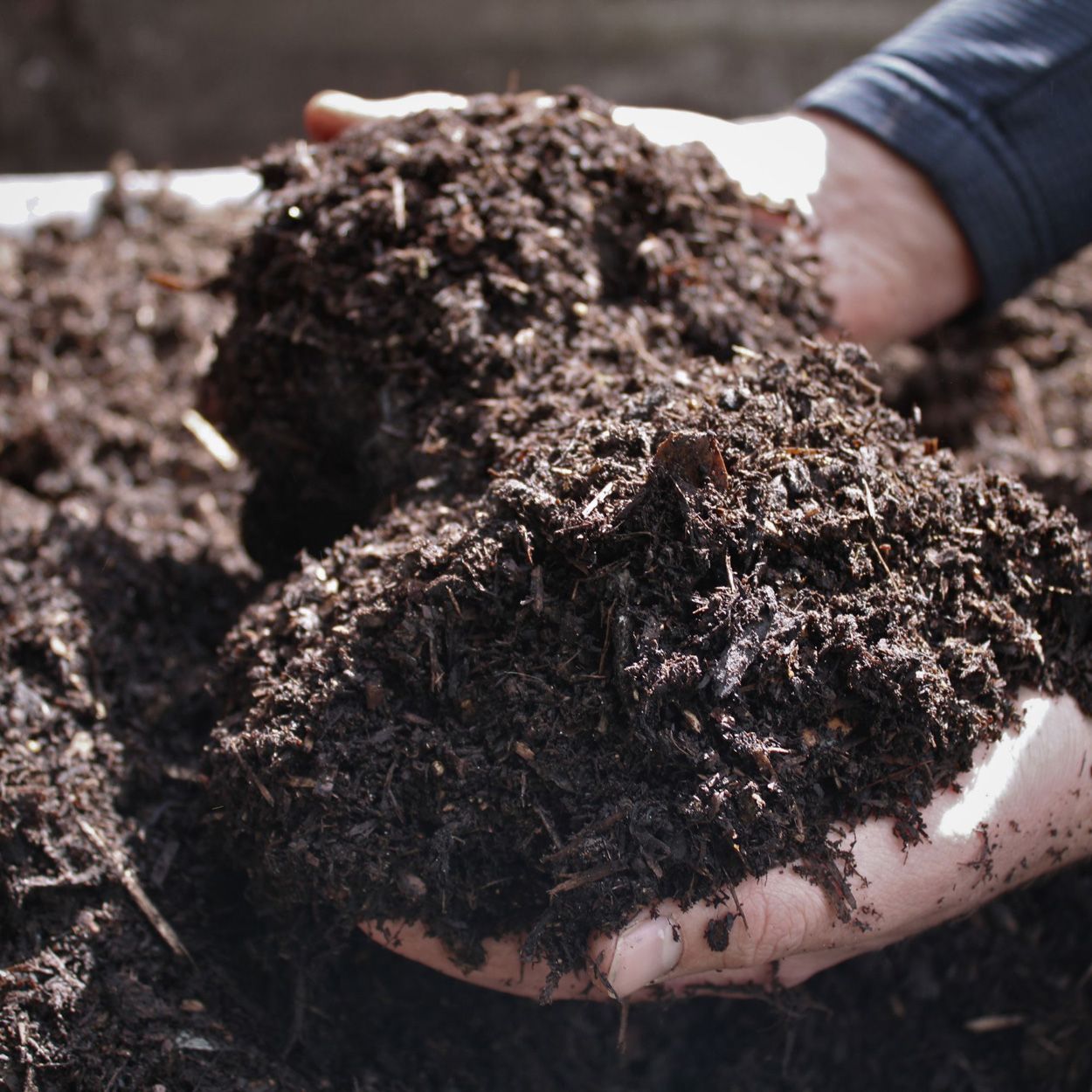 Farmyard Manure Soil Conditioner 1m3