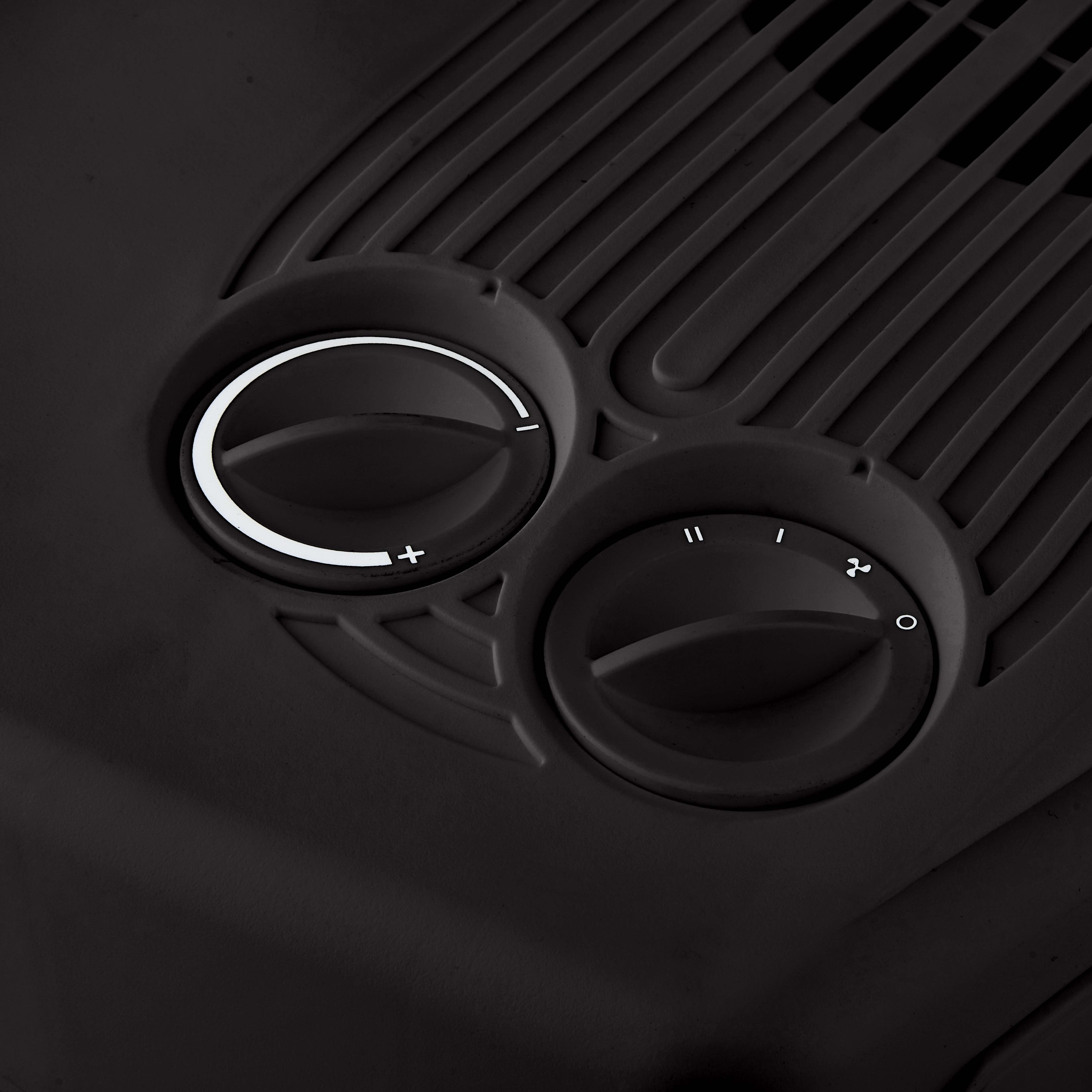 Swan Plug in Wall Heater