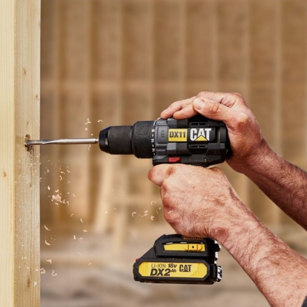 Cat Drill Driver DX11 Brushless 18V 2 x 2.0Ah