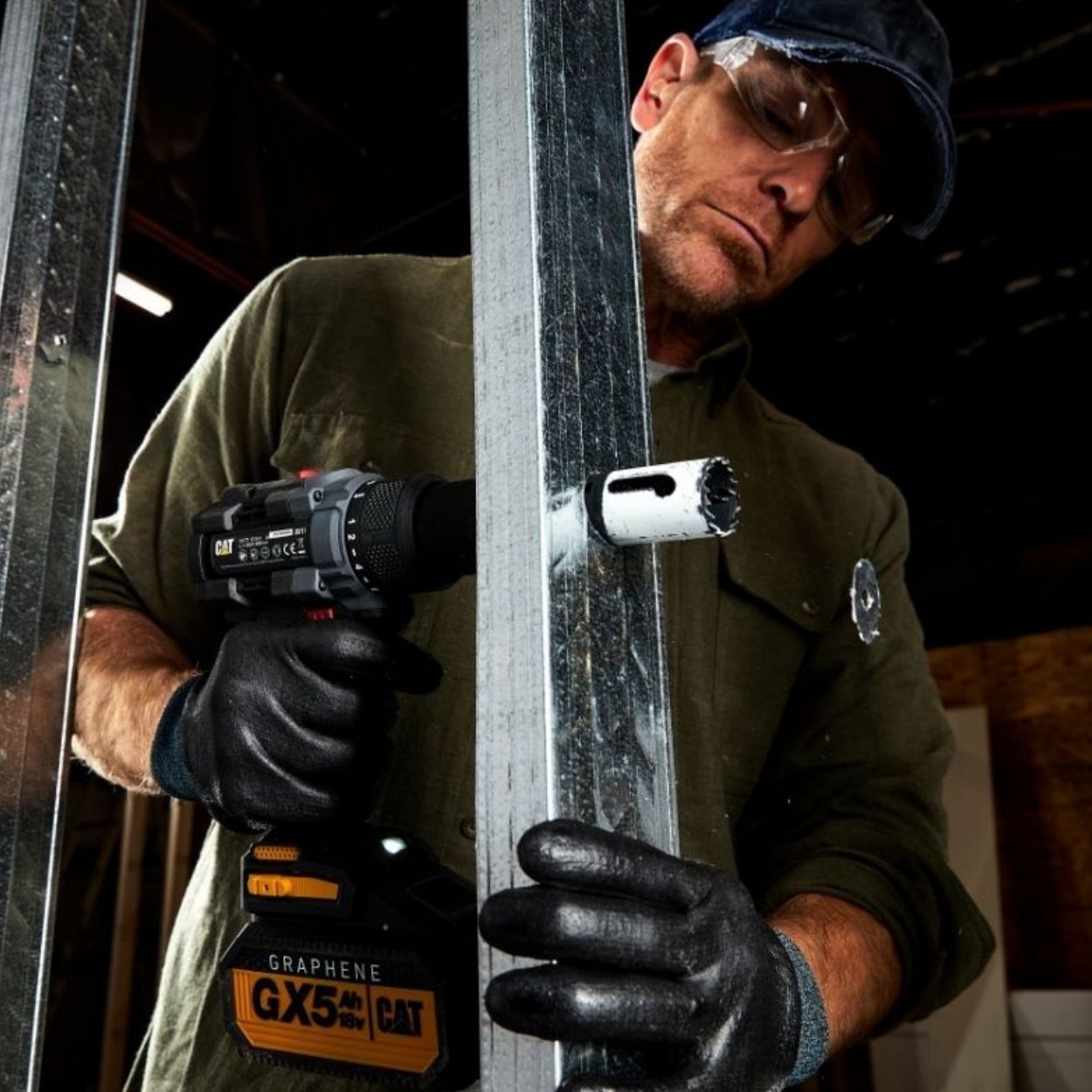 Cat Drill Driver DX11 Brushless 18V 2 x 2.0Ah