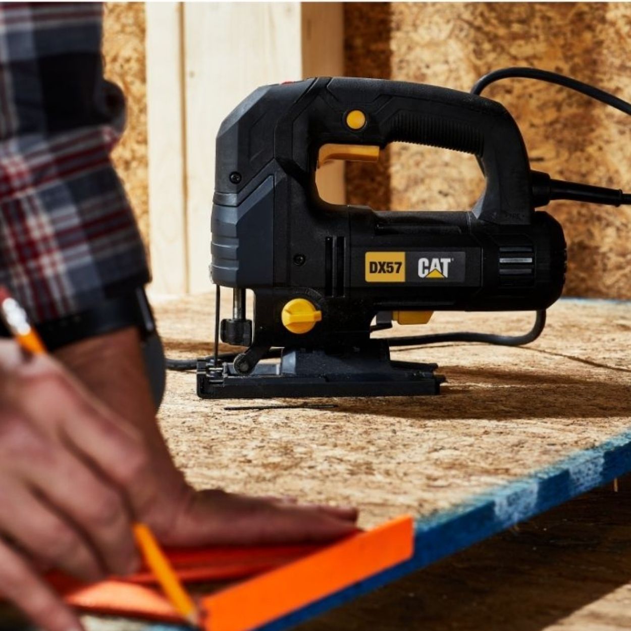 Cat Jigsaw 750W 240V CTDX57