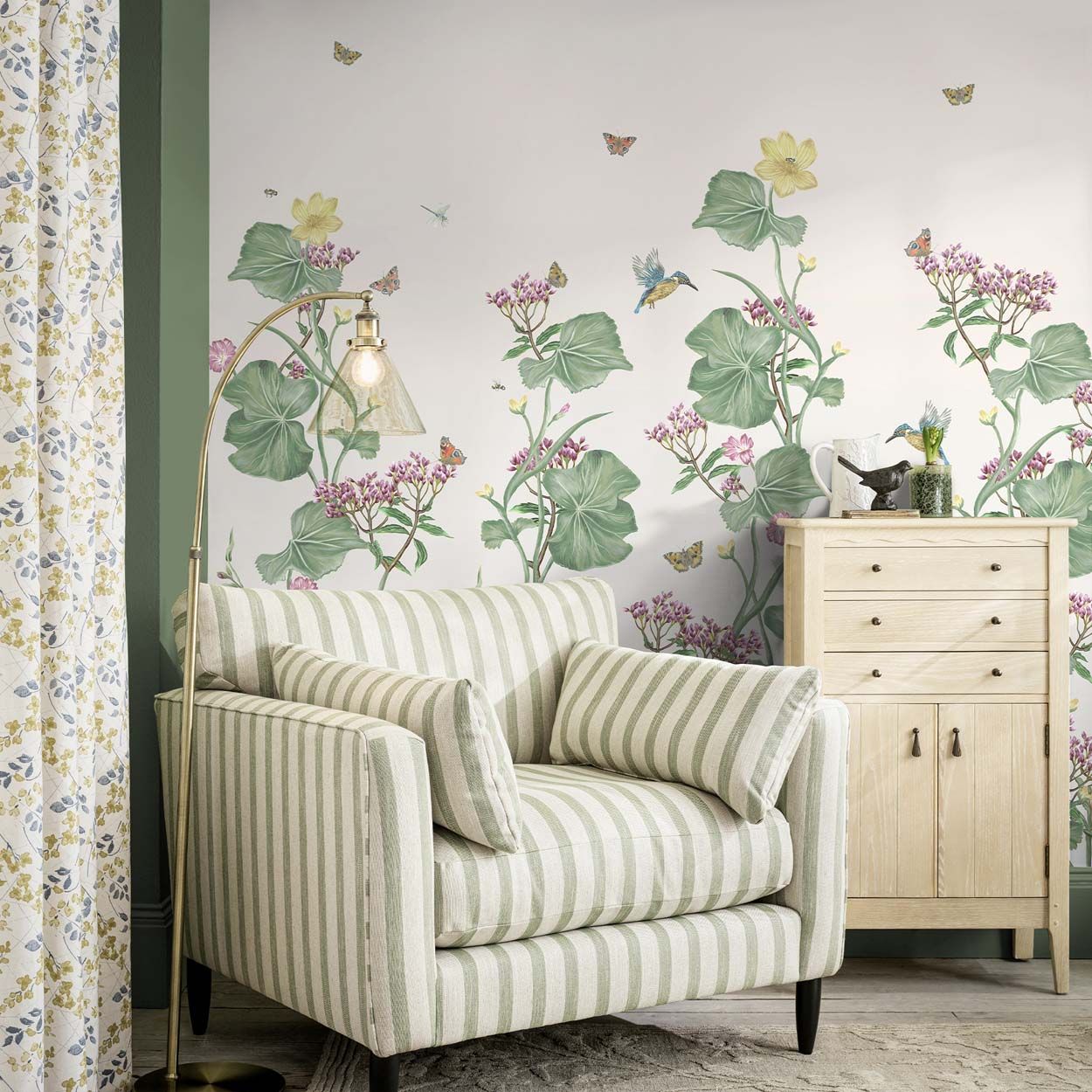Laura Ashley Llanelli Green/Multi Fixed Size Mural