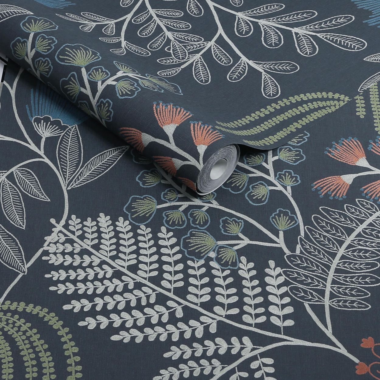 Superfresco Easy Richmond Navy Wallpaper