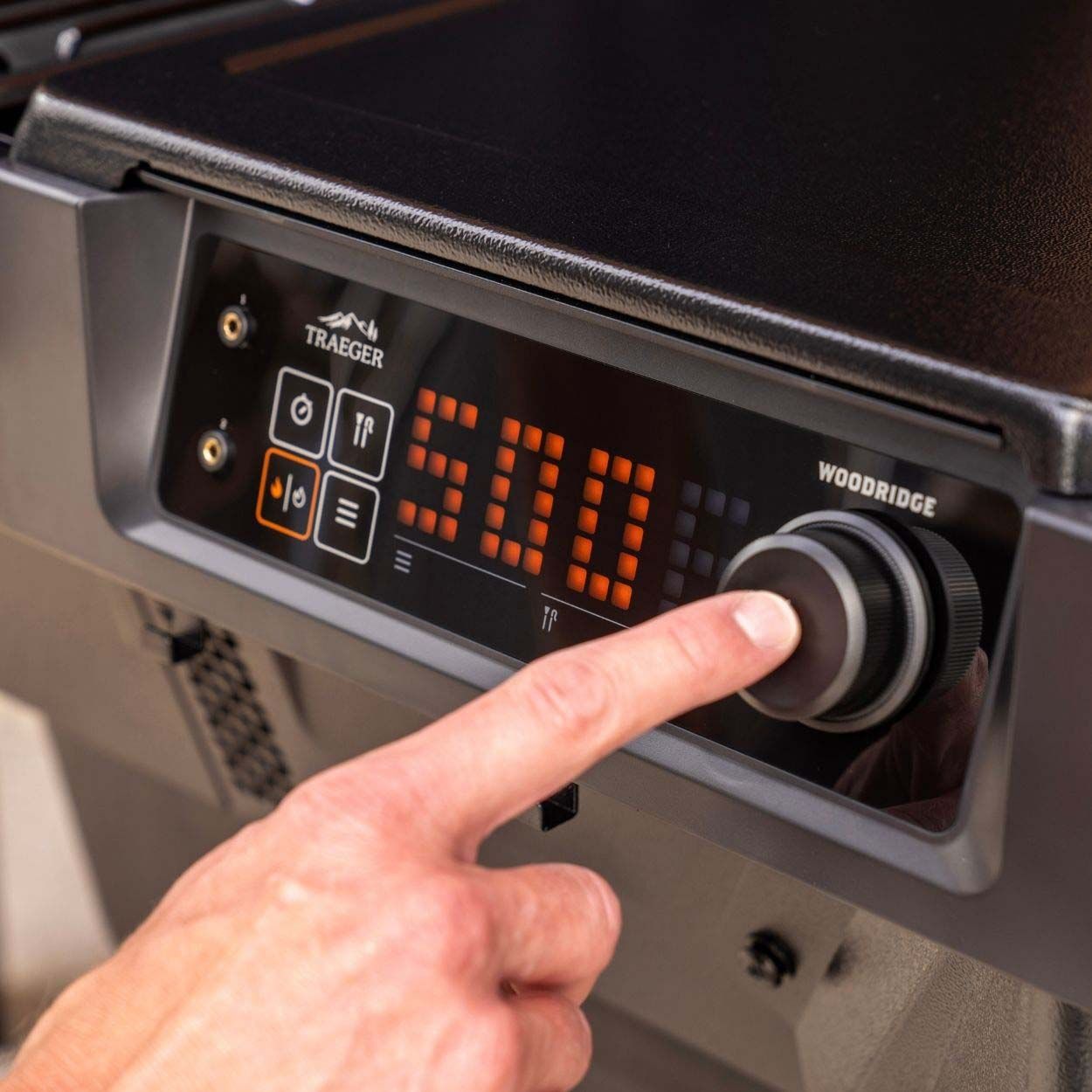 Traeger Woodridge Wood Pellet Grill