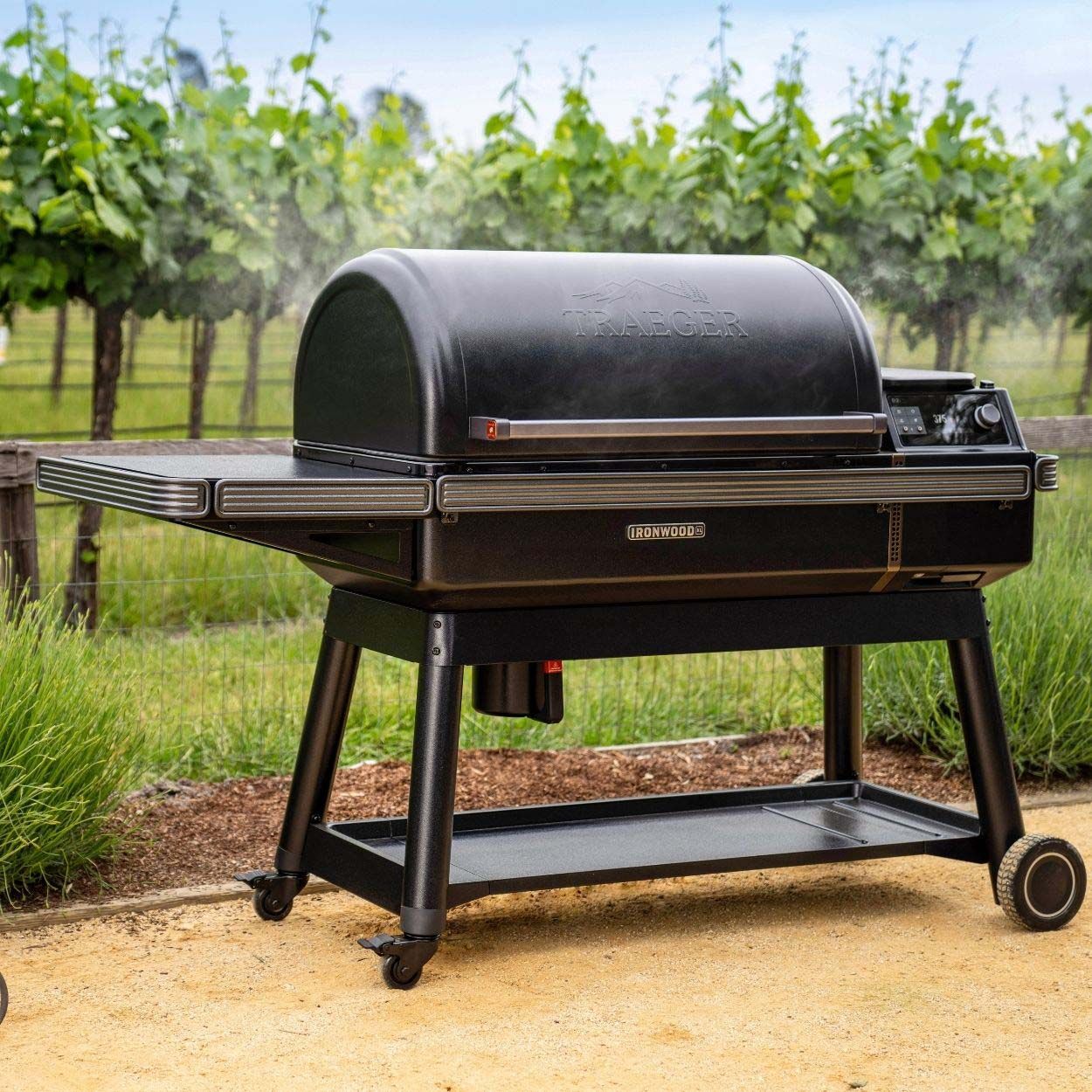 Traeger Ironwood Xl Wood Pellet Grill