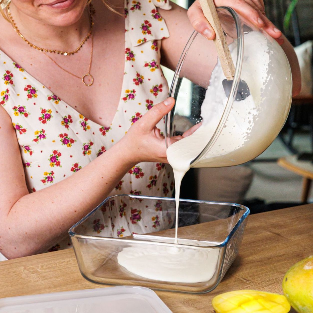 Pyrex Classic 2 Litre Bowl