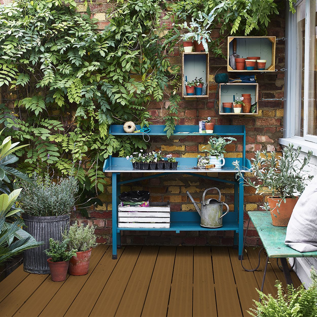 Cuprinol Anti-Slip Decking Stain Golden Maple 2.5L