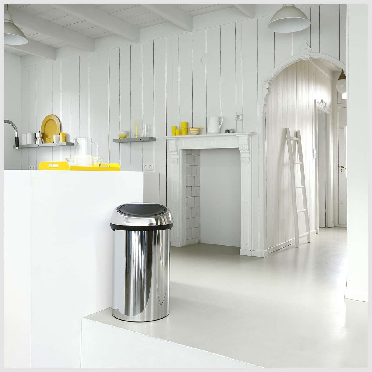 Brabantia Touch Bin 60 litre - Brilliant Steel
