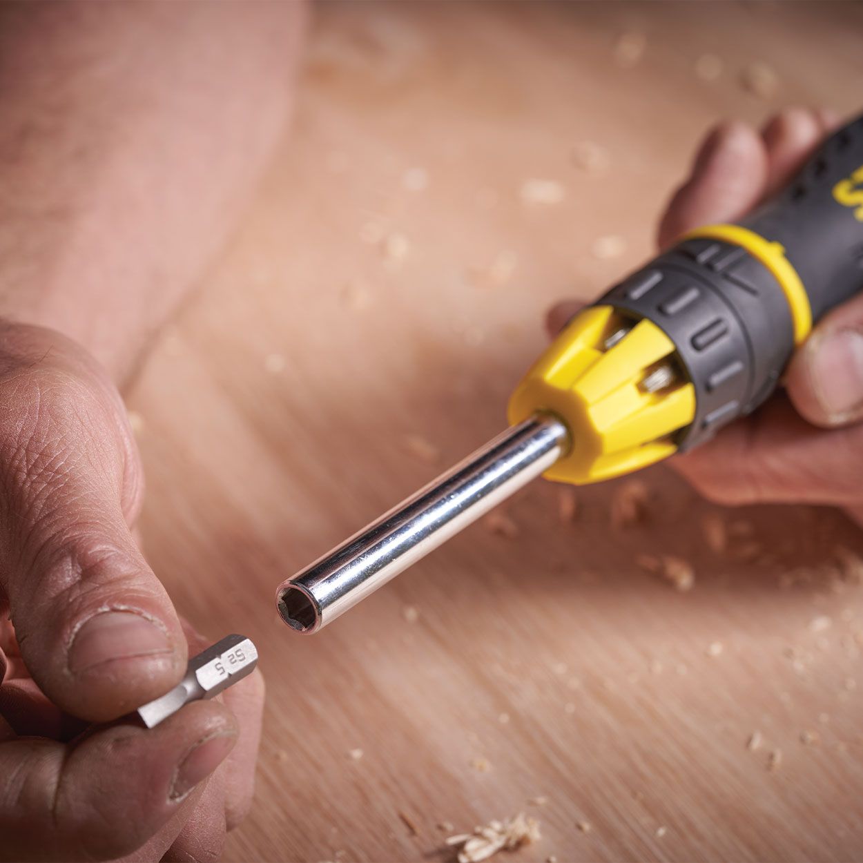 Stanley Multibit Ratchet Screwdriver + 10 Bits