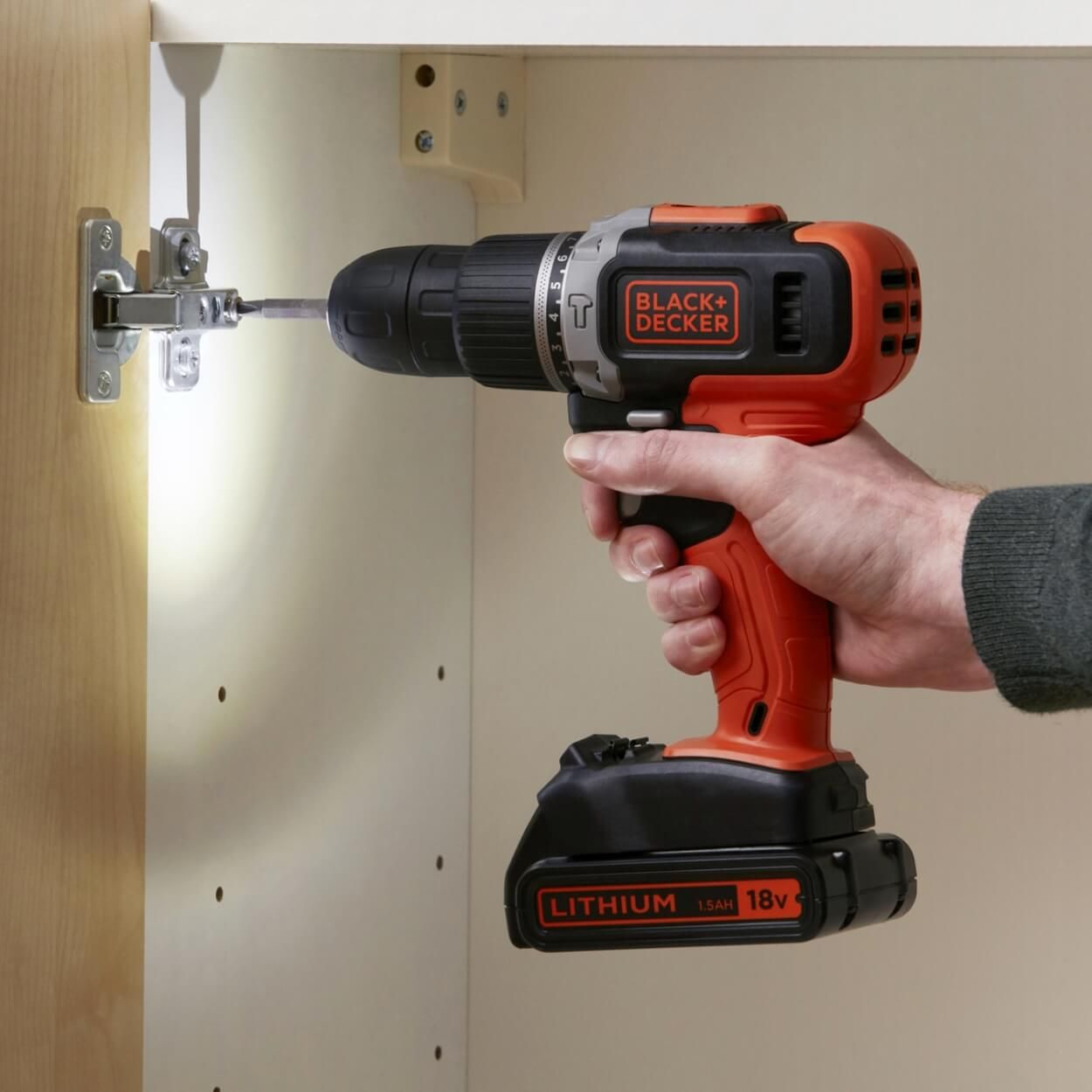 Black+Decker 18V 2 Speed Hammer Drill with 2 x 1.5Ah Batteries