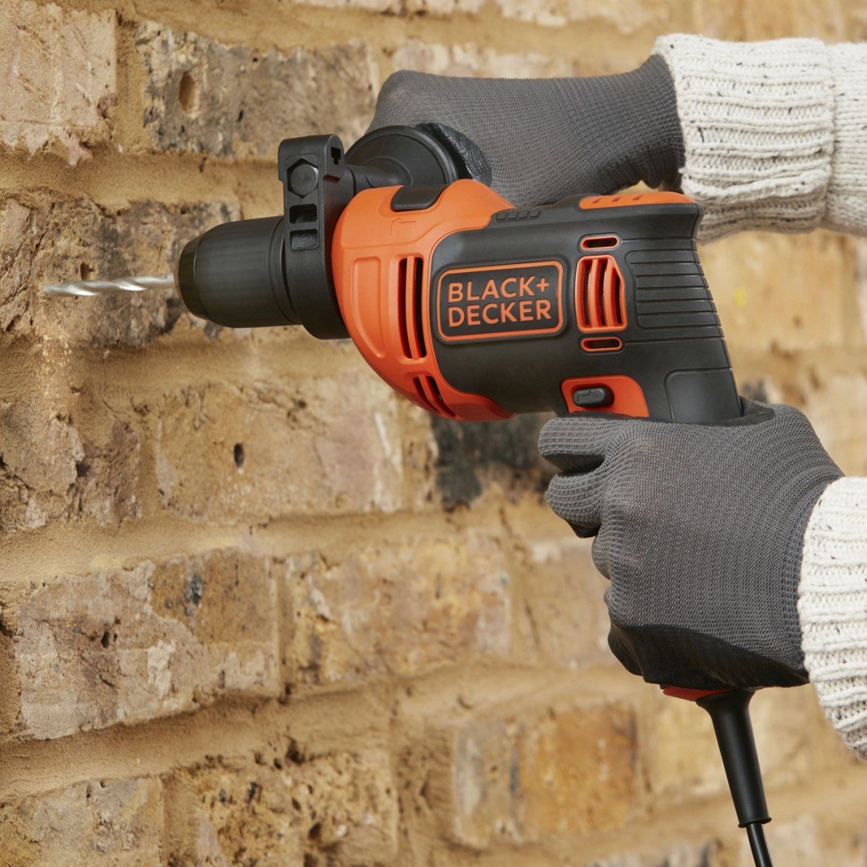 Black+Decker 710W Hammer Drill With Kitbox And Accessories