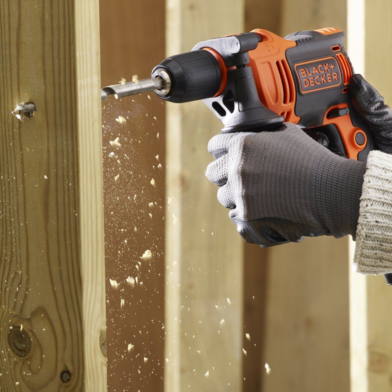 Black+Decker 710W Hammer Drill With Kitbox And Accessories