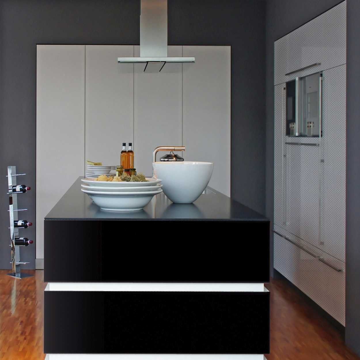 Dc Fix Self Adhesive Film 2mx67.5cm Black Gloss