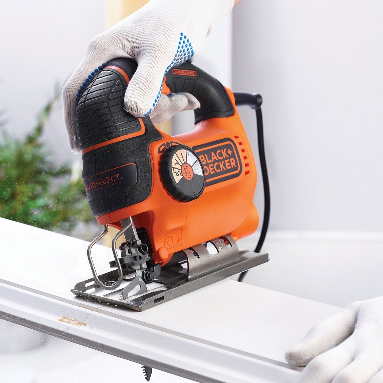 Black+Decker 550W Auto Select Pendulum Jigsaw