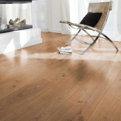 Express Floor 8mm Manhattan Oak 4v 2.13sqm
