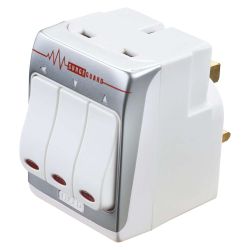 Masterplug 13A Fused Surge Adaptor Switch