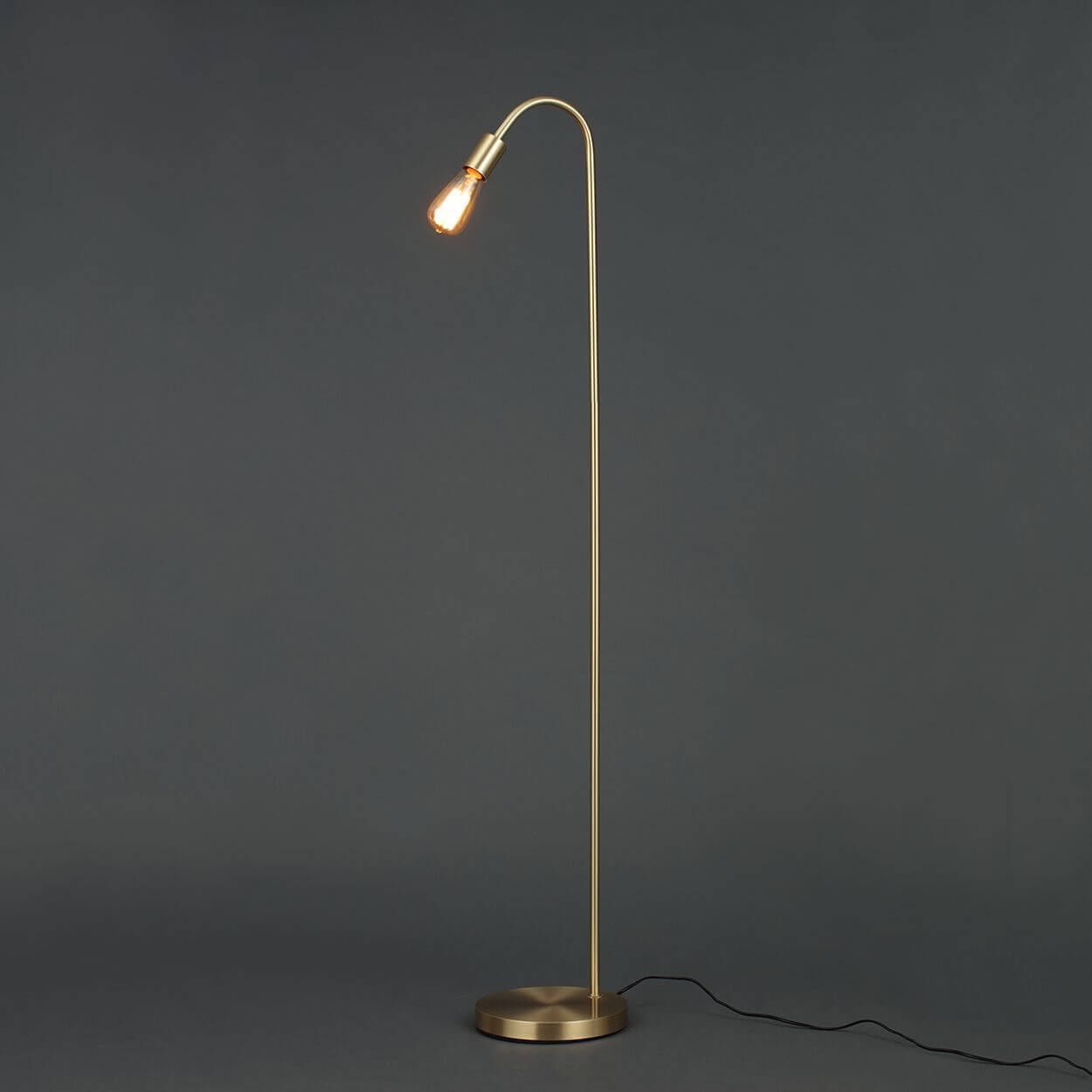 Woodies tripod deals lamp
