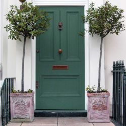 Johnstone's  Exterior Gloss Vine Green 750ml