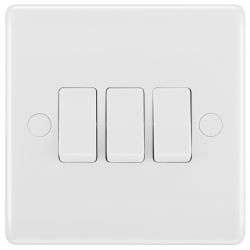 BG White Moulded 20A Triple Switch, 2 Way