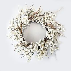 White Berry Wreath 60cm