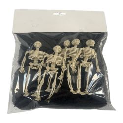 Halloween 300Cm Creepy Cloth With 5 Pcs Skeletons