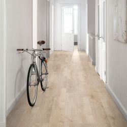 10mm Aqua Light Lausanne Oak Laminate 1.75sqm